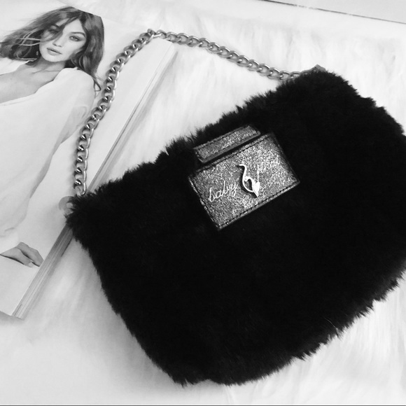💔SOLD--Faux Fur Bag--💔 - Picture 1 of 2